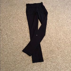 Lululemon straight leg groove pant with pockets